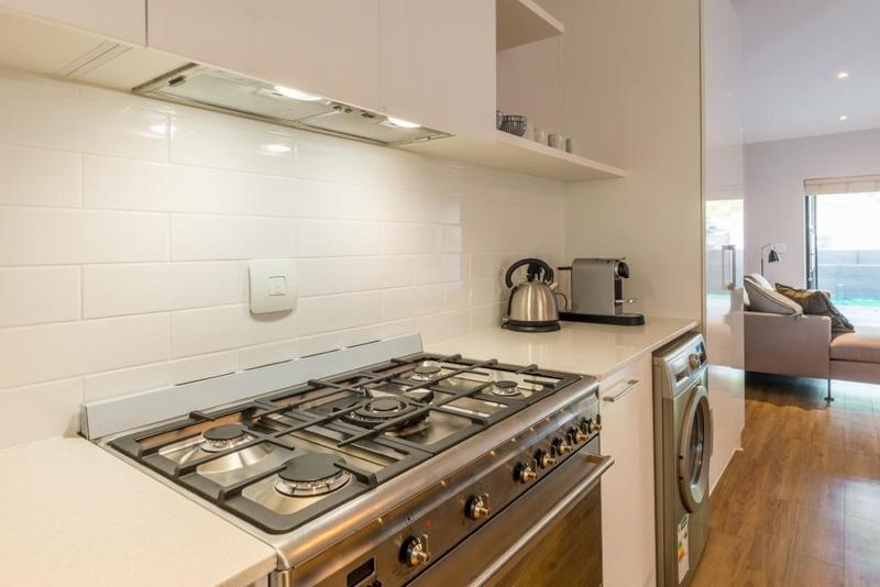 To Let 2 Bedroom Property for Rent in Beach Estate Western Cape